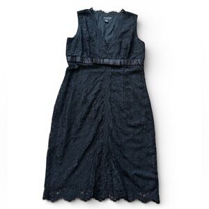 J. Peterman Silk and Lace V Neck Sheath Dress Size 16 Cocktail Classic Black